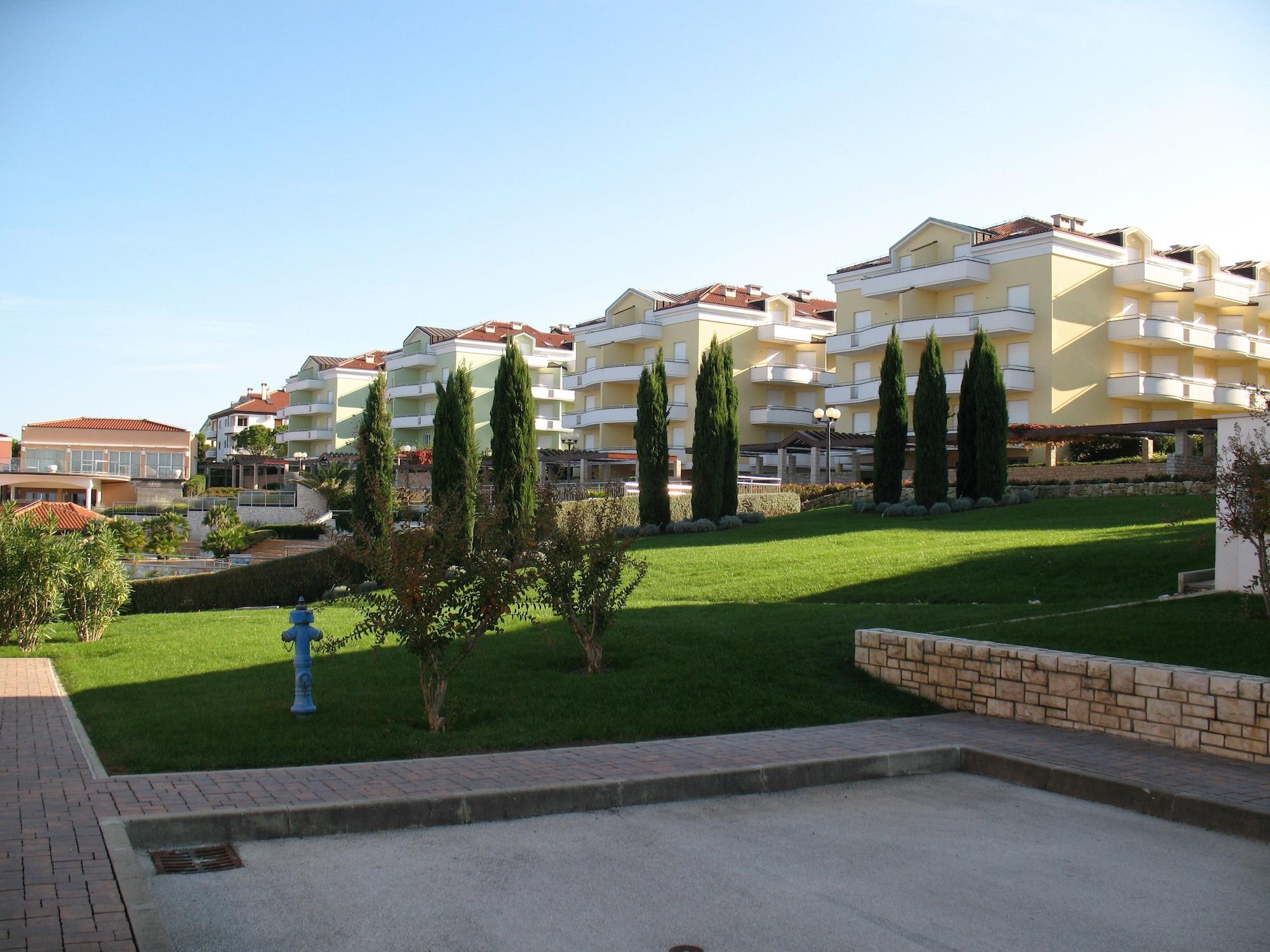 Skiper Apartments & Golf Resort Savudrija Exteriör bild