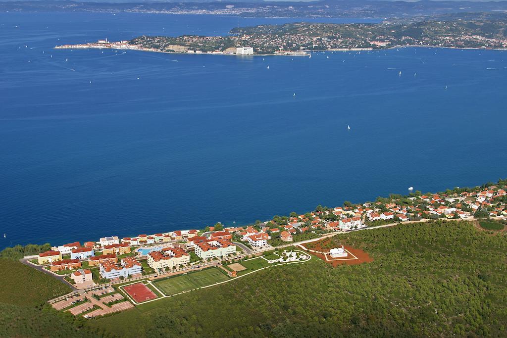 Skiper Apartments & Golf Resort Savudrija Exteriör bild