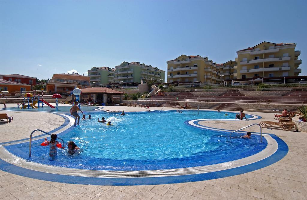 Skiper Apartments & Golf Resort Savudrija Exteriör bild